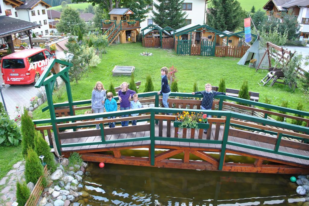 Ferienwohnung Familiengästehaus Ingrid Sankt Martin am Tennengebirge Exterior foto